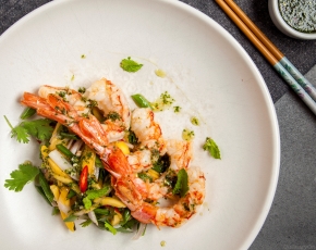 Лангустиновые креветки с соусом Нам Джим в CulinaryOn