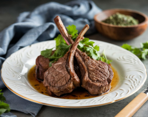 Ягненок с ореховым соусом и муссом из сельдерея в CulinaryOn